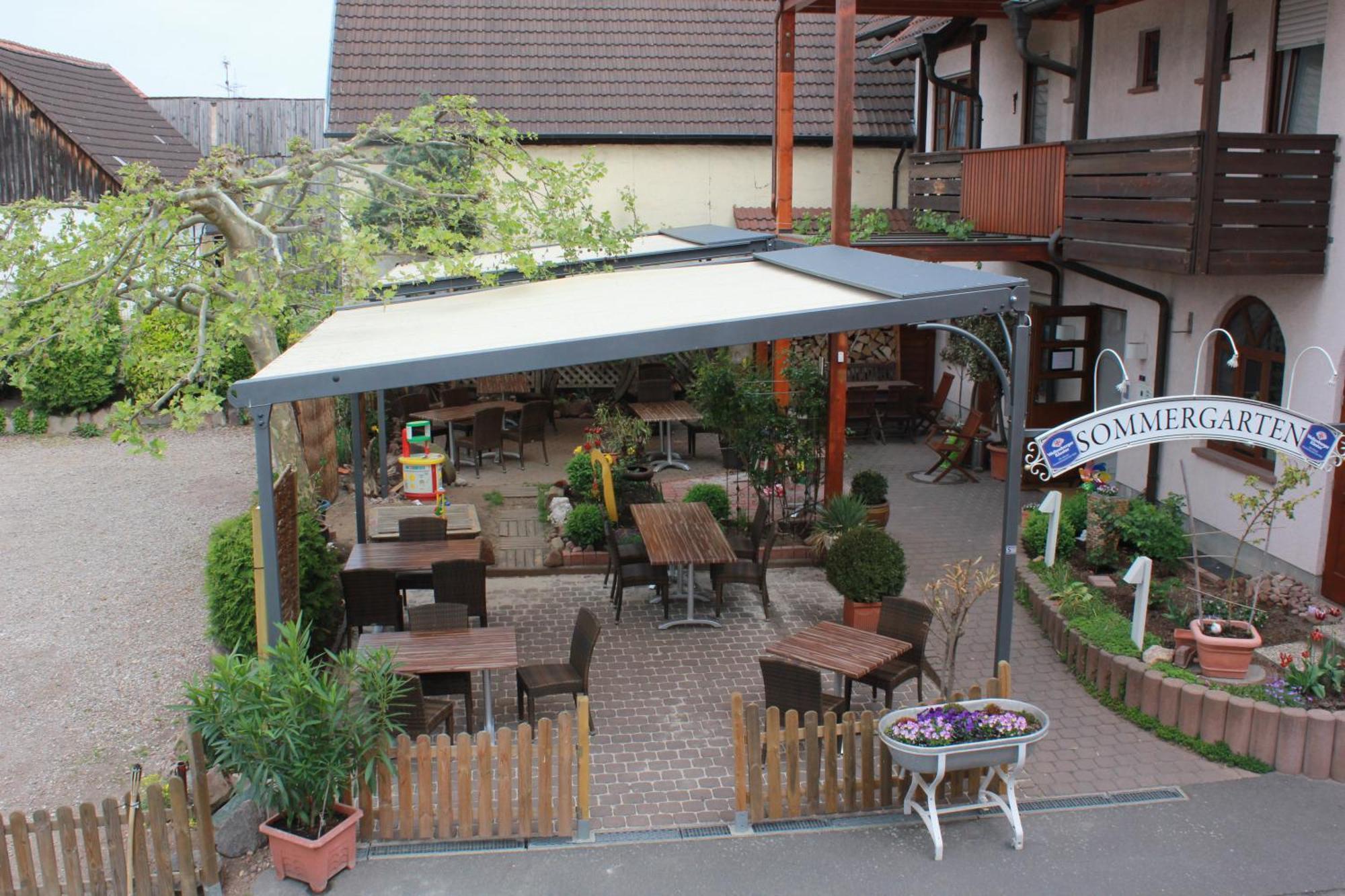 Gasthof Weisses Ross Kleinostheim Esterno foto